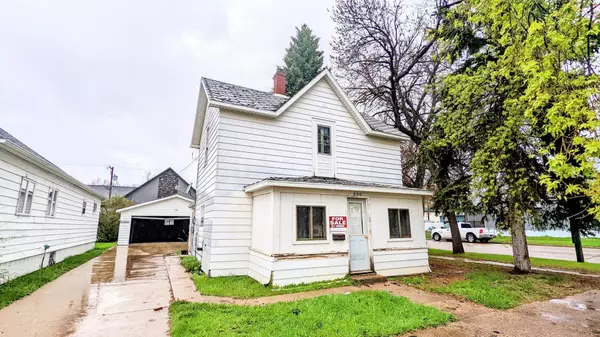 800 Burke AVE, Harvey, ND 58341