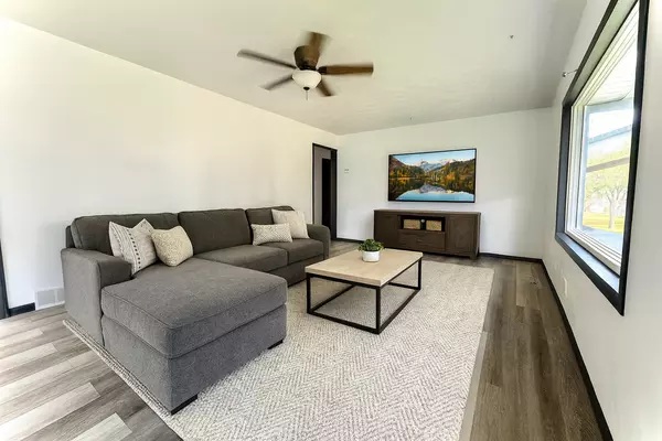 Saint Paul, MN 55119,1874 Hoyt AVE E