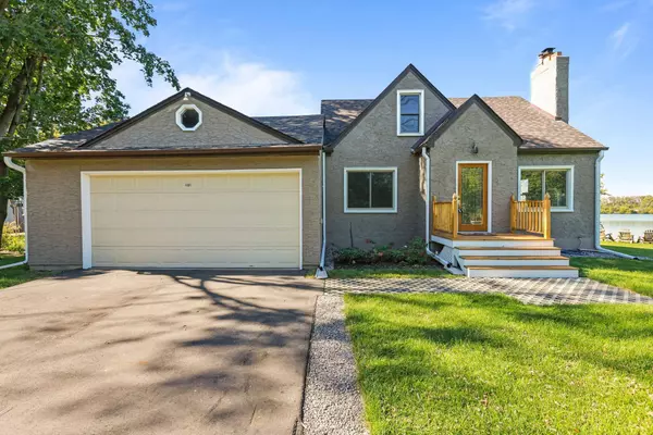4181 White Bear AVE N, White Bear Lake, MN 55110