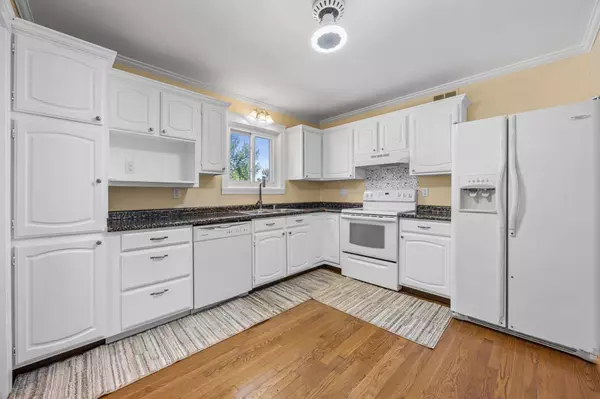 Fargo, ND 58103,3029 20th ST S