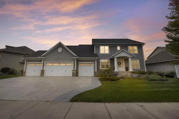 2915 Aspen Lake DR NE, Blaine, MN 55449