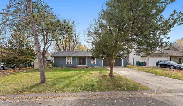 2517 Hidden Valley LN, Stillwater, MN 55082