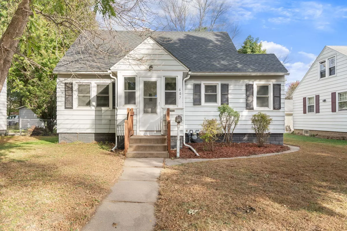Austin, MN 55912,607 11th ST SW