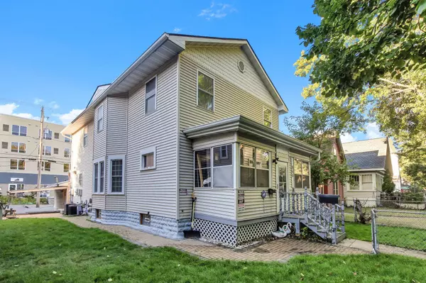 Saint Paul, MN 55104,846 Sherburne AVE