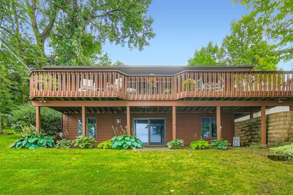 Chisago City, MN 55013,27800 Kent CT