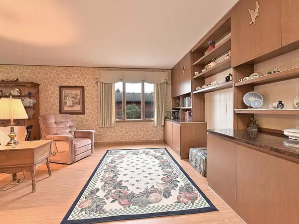 Grand Rapids, MN 55744,911 SW 4th AVE