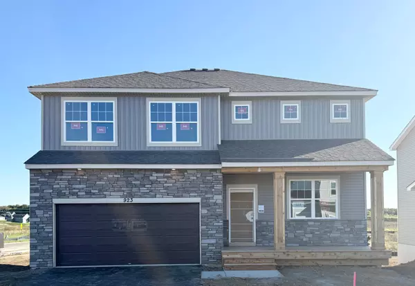 923 Redfield CIR, Delano, MN 55328