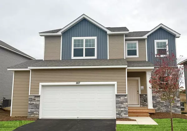 927 Redfield CIR, Delano, MN 55328