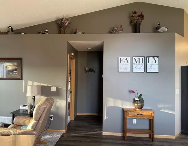 Princeton, MN 55371,227 11th AVE S