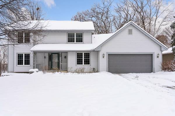 212 Interlachen RD, Burnsville, MN 55306