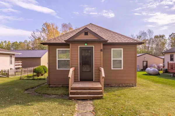 8 Haynes ST N, Taconite, MN 55786