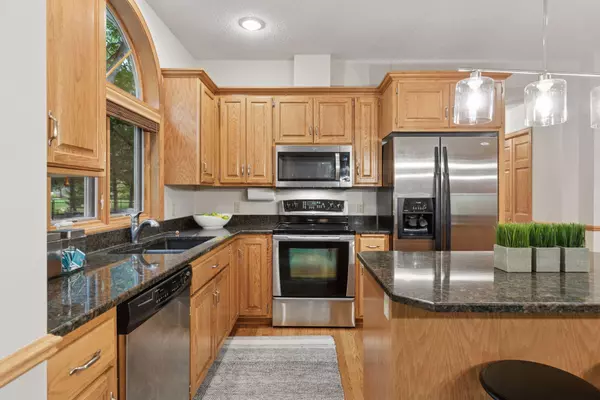 Shoreview, MN 55126,1276 W Royal Oaks DR