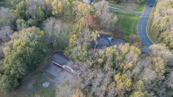 Corcoran, MN 55340,9245 Cherry LN
