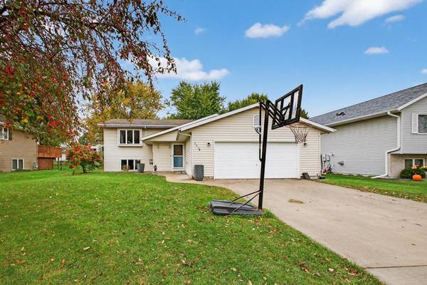 805 5th AVE SE, Stewartville, MN 55976