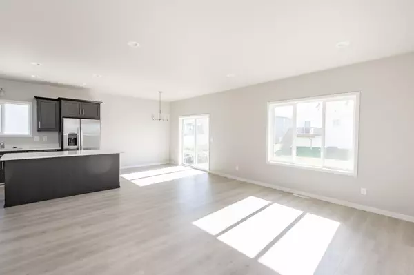 West Fargo, ND 58078,833 60th AVE W