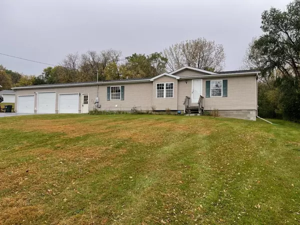 1020 N 2nd ST NE, Glenwood, MN 56334