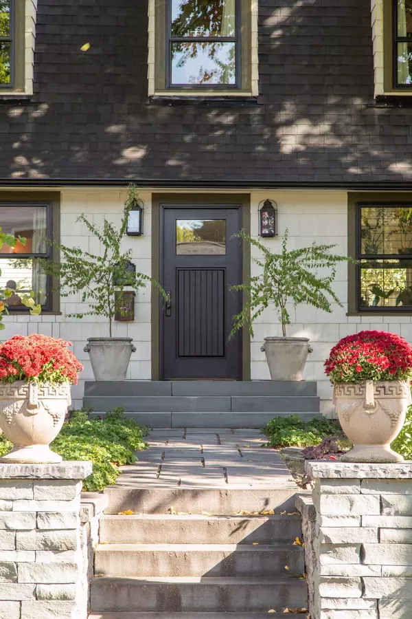 White Bear Lake, MN 55110,4926 Johnson AVE