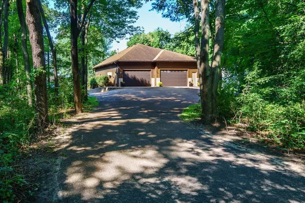 Ham Lake, MN 55304,956 160th LN NE