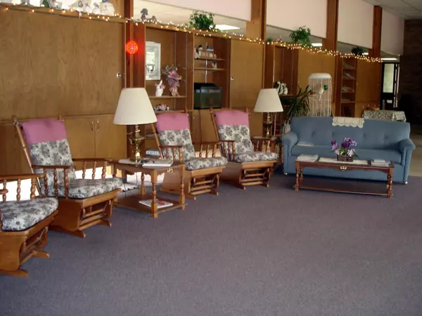 Marshall, MN 56258,200 S 4th ST