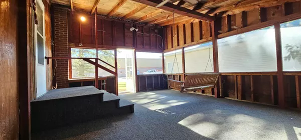 Brainerd, MN 56401,430 D ST NE