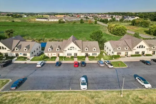 Medina, MN 55340,815 Meander Court