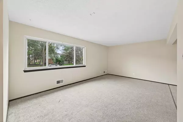 Brooklyn Center, MN 55430,6618 Camden DR