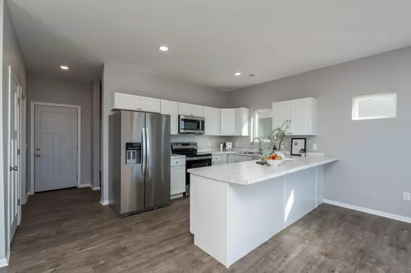 Mankato, MN 56001,3131 Noble DR