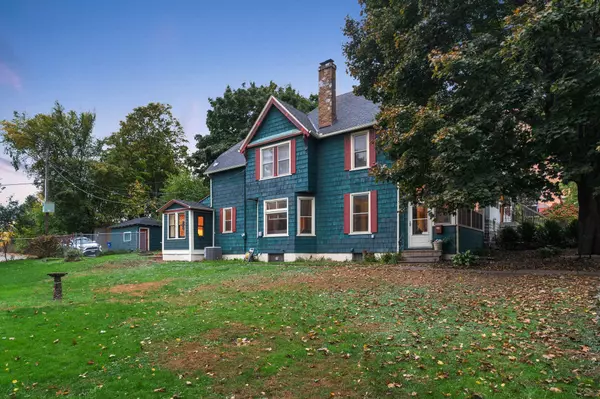 Saint Paul, MN 55104,1146 Central AVE W
