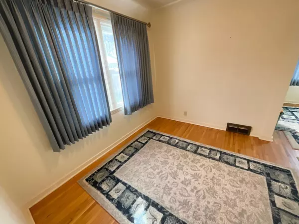 Brownsdale, MN 55918,104 Market ST NE