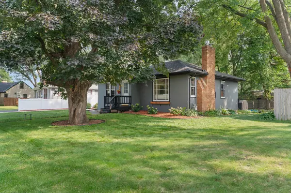 Crystal, MN 55422,5817 47th AVE N