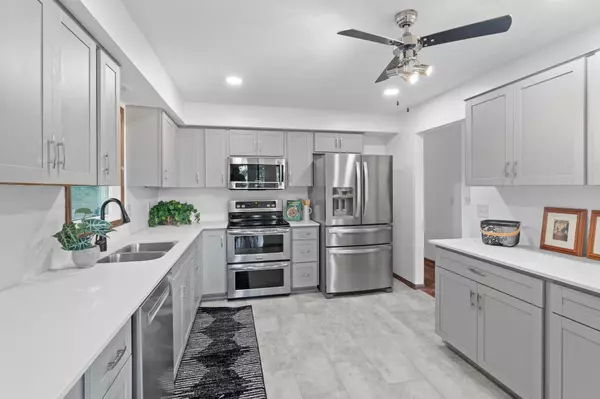 13236 Fremont AVE S, Burnsville, MN 55337