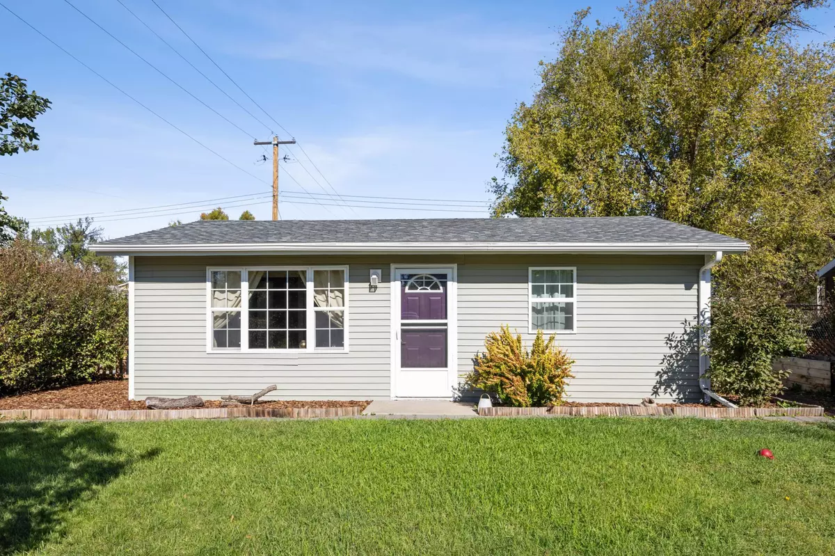 Fargo, ND 58103,2013 13th AVE S