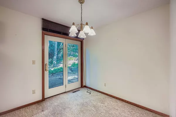 Saint Paul, MN 55117,397 Cottage AVE W #3