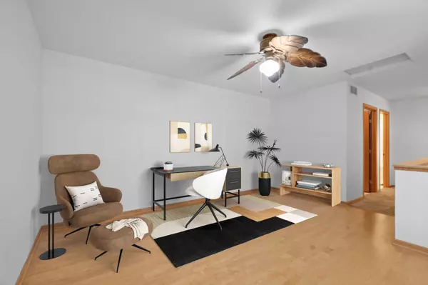Blaine, MN 55449,8805 Hastings CIR NE