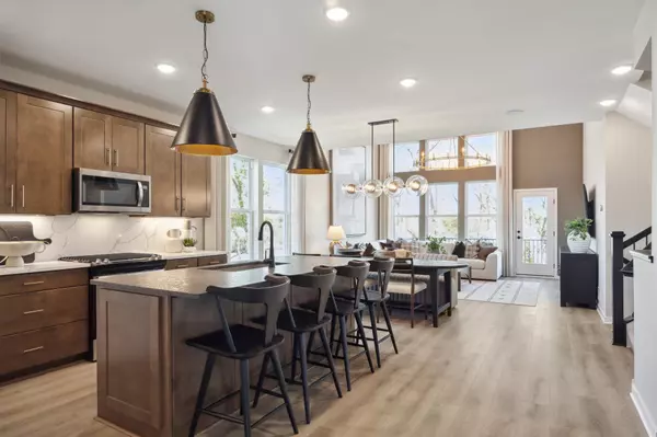 Woodbury, MN 55129,10432 Duval RD