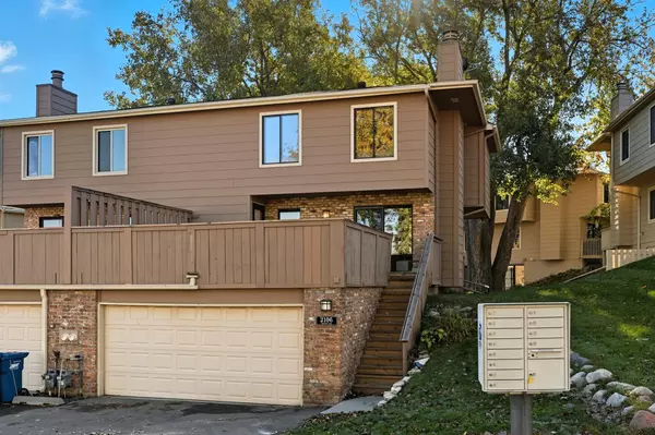 Golden Valley, MN 55427,2106 Tamarin TRL