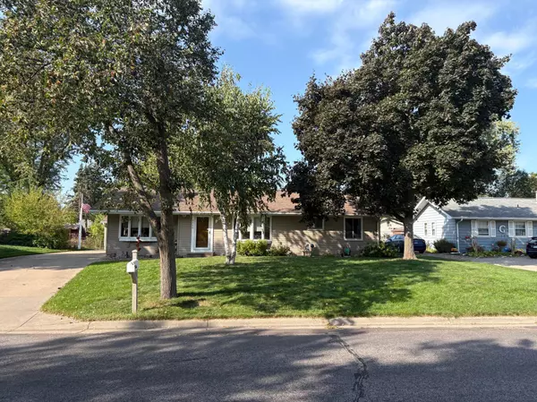 Cottage Grove, MN 55016,8460 Hyde AVE S