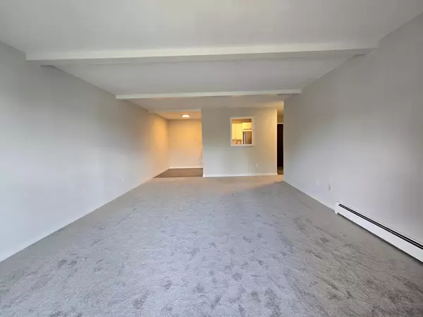 Burnsville, MN 55337,2005 E 122nd ST #A23