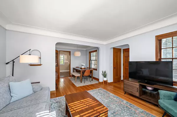 Minneapolis, MN 55417,5132 45th AVE S