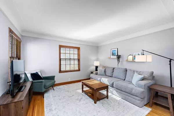 Minneapolis, MN 55417,5132 45th AVE S