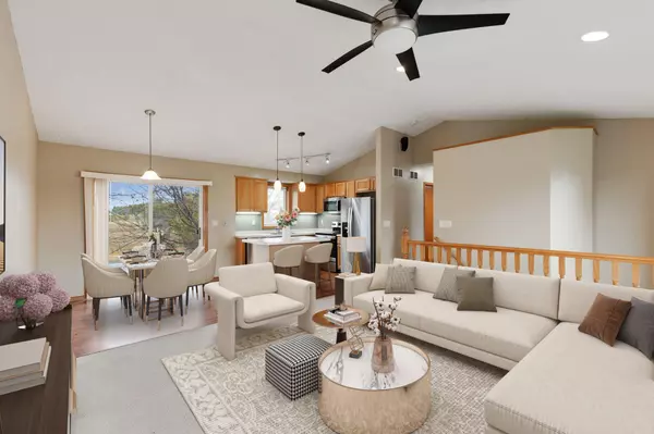 Shakopee, MN 55379,2960 Molina ST