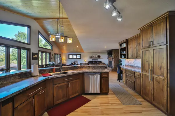 Crosby, MN 56441,760 Lakeshore DR