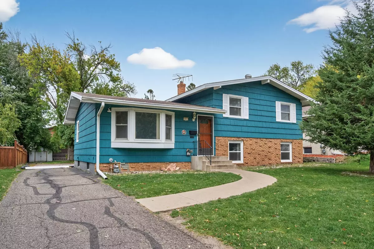 West Saint Paul, MN 55118,421 Ruby DR