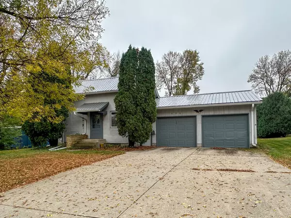 Arlington, MN 55307,420 E Main ST