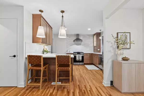 Saint Louis Park, MN 55416,5521 W 42nd ST