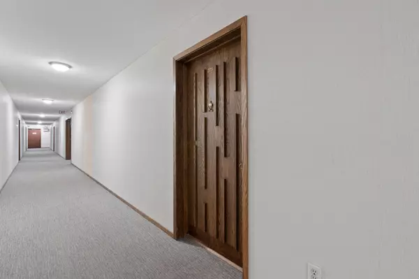 Saint Louis Park, MN 55426,3200 Virginia Avenue S #209