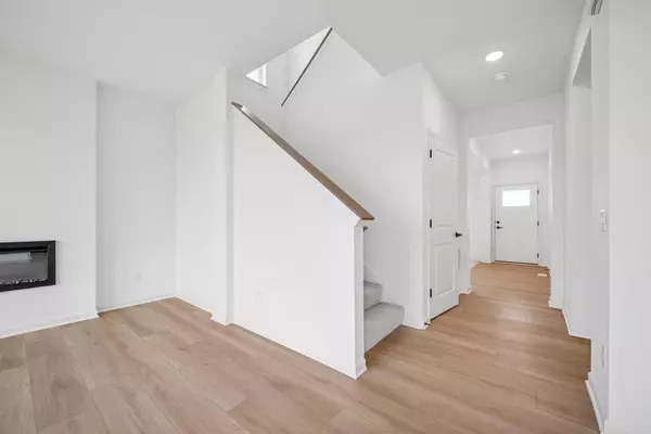 Dayton, MN 55369,11633 Minnesota LN N