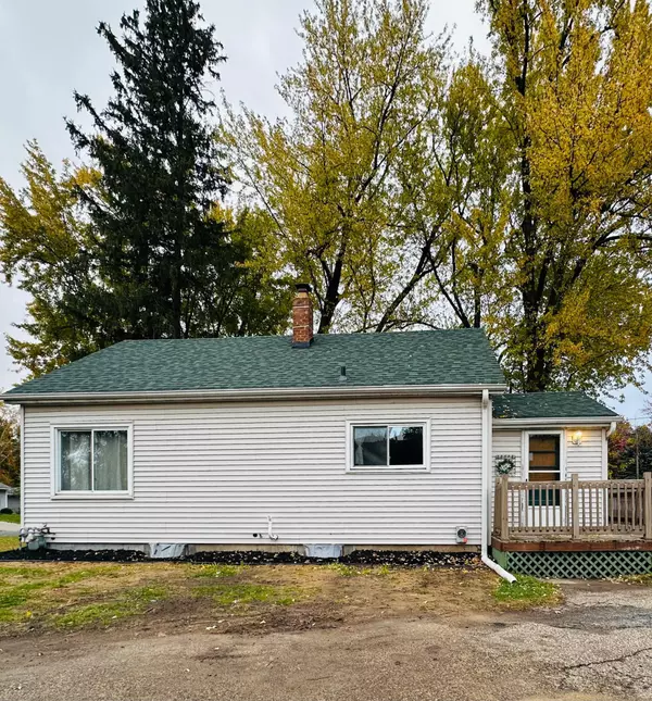 Cambridge, MN 55008,338 Birch ST N