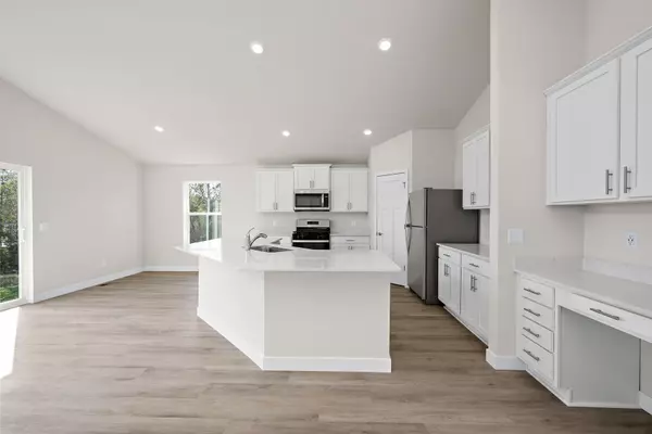 Clear Lake, MN 55319,7704 Birch ST