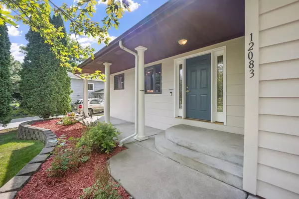 Maple Grove, MN 55369,12083 Robin RD